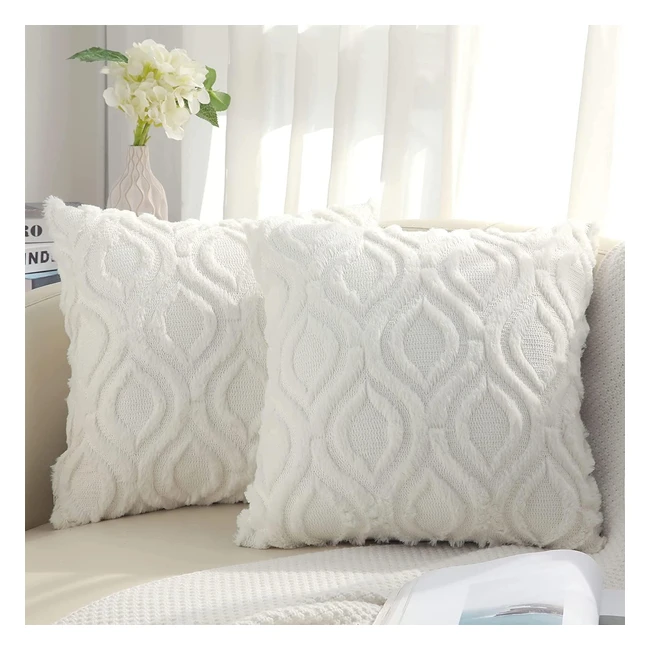 DecoruHome Set of 2 Faux Fur Cushion Covers 65x65 cm Soft Plush Velvet Square Boho Pillow Case Cream White